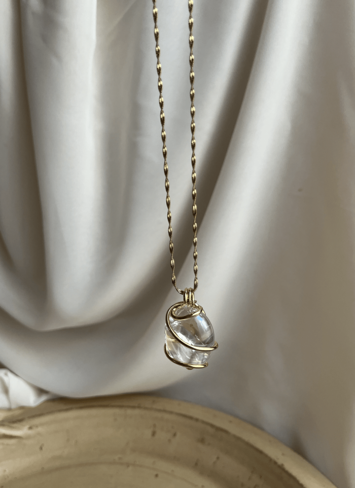 Miss Lola - Aura Kuvars Kolye - Görsel 3