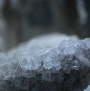 crystal 3571482 640